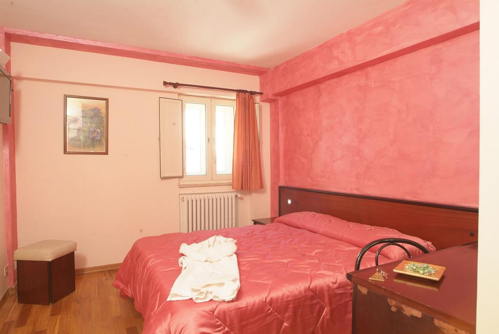 Hotel Miletto San Massimo  Habitación foto